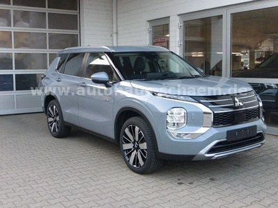 Gebraucht Mitsubishi Outlander P-HEV Edition 136 PS (100 kW) 2025 Grau SUV