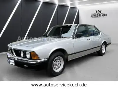 Używany BMW 732 197 KM (144 kW) 1985 Srebrny Sedan/Limuzyna