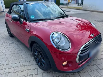 Gebraucht Mini Cooper Cabriolet 136 PS (100 kW) 2017 Rot Cabrio