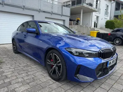 Gebraucht BMW 330 M Sport 245 PS (180 kW) 2024 Blau Limousine
