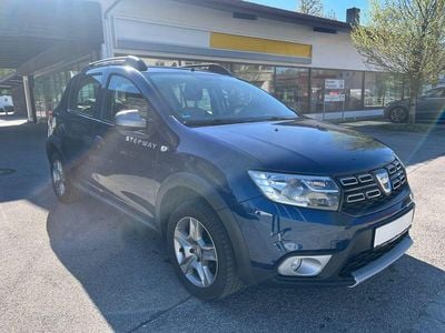 Begagnad Dacia Sandero Prestige 90 HK (66 kW) 2017 Blå Sedan