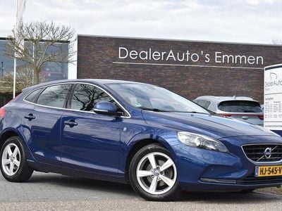 Second-hand Volvo V40 Ocean Race 120 CP (88 kW) 2015 Albastru Berlinǎ