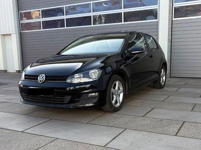 Gebraucht VW Golf VII 86 PS (63 kW) 2016 Schwarz Limousine