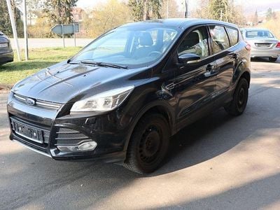 Gebraucht Ford Kuga Trend 120 PS (88 kW) 2016 Schwarz SUV