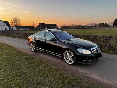 Gebraucht Mercedes S500 387 PS (284 kW) 2010 Schwarz Limousine