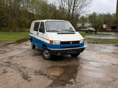 Używany VW Transporter 68 KM (50 kW) 1996 Niebieski Van