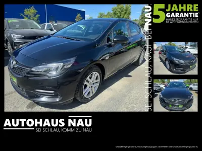 Usata Opel Astra Edition 131 CV (96 kW) 2021 Nero Berlina