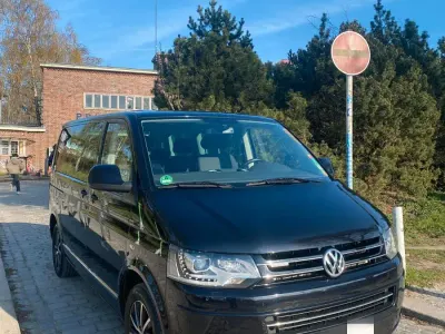 Używany VW T5 102 KM (75 kW) 2011 Czarny Van