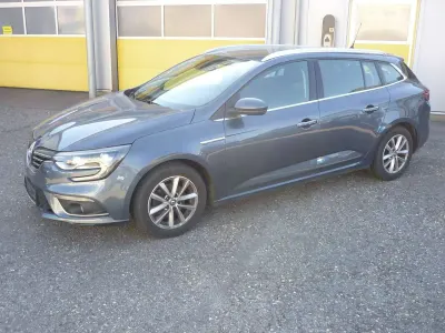 Gebraucht Renault Mégane GrandTour Intens 132 PS (97 kW) 2017 Titangraumetallic Kombi
