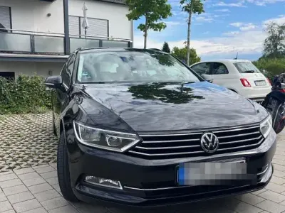 Gebraucht VW Passat Comfortline 150 PS (110 kW) 2017 Schwarz Kombi