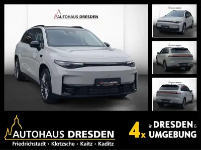 Gebraucht Leapmotor C10 215 PS (158 kW) 2025 Grau SUV