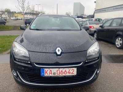 Gebraucht Renault Mégane III Bose Edition 110 PS (80 kW) 2013 Schwarz Limousine