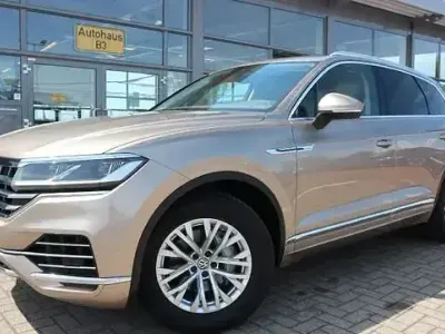 Gebraucht VW Touareg Atmosphere 286 PS (210 kW) 2018 Gold SUV