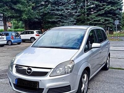 Silber Gebraucht 2007 Opel Zafira Van / Kleinbus | 1.400 € (Teuer)
