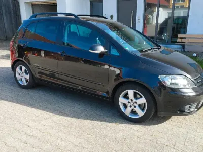 Gebraucht VW Golf VI 105 PS (77 kW) 2008 Schwarz Kleinwagen