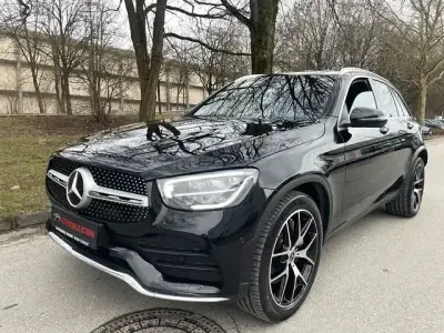 Second-hand Mercedes GLC220 AMG line 194 CP (142 kW) 2022 Negru SUV