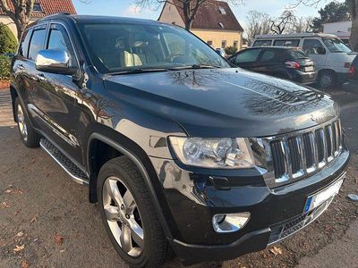Second-hand Jeep Grand Cherokee Overland 241 CP (177 kW) 2013 Negru SUV