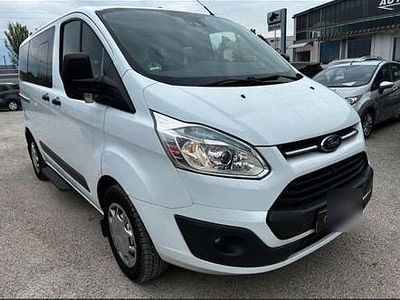 Gebraucht Ford Tourneo 155 PS (114 kW) 2015 Weiß Van / Kleinbus