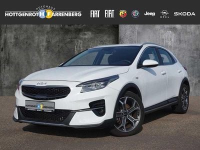 Weiss Gebraucht 2022 Kia XCeed Vision SUV | 22.990 € (Fairer Preis)