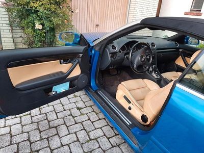Gebraucht Audi Cabriolet 170 PS (125 kW) 2003 Blau Cabrio