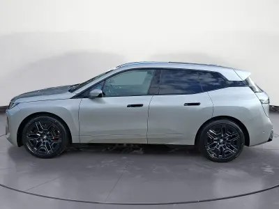 Neu BMW iX M Sport 300 kW (408 PS) 2026 Silber SUV