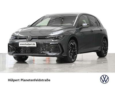 Neu VW Golf VIII R-line 150 PS (110 kW) 2026 Delfingrau metallic Limousine
