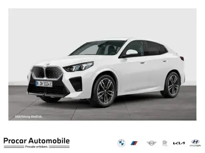 Gebraucht BMW iX2 M Sport 230 kW (313 PS) 2025 Alpinweiss iii SUV