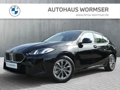Neu BMW 120 Sport Line 170 PS (125 kW) 2026 Schwarz ii Kleinwagen
