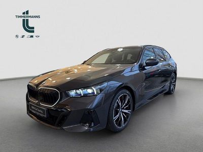 Neu BMW 540 M Sport 303 PS (222 kW) 2026 Grau Kombi