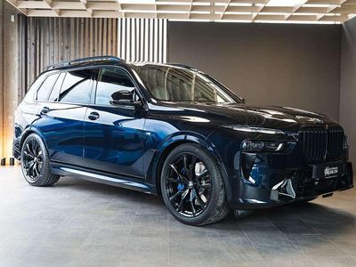 Nouă BMW X7 Sport Line 352 CP (258 kW) 2026 Negru SUV