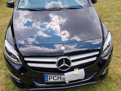 Mercedes B180