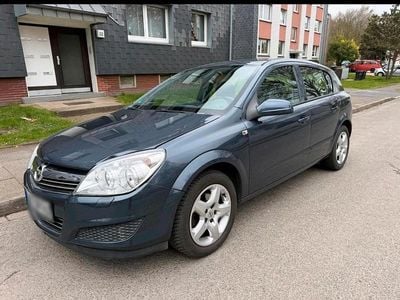 Gebraucht Opel Astra 90 PS (66 kW) 2007 Grau Limousine