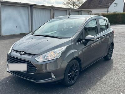 Usata Ford B-MAX 100 CV (73 kW) 2015 Grigio Monovolume