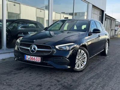 Gebraucht Mercedes C200 163 PS (119 kW) 2022 Schwarz Limousine