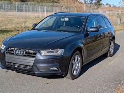 Gebraucht Audi A4 Ambition 143 PS (105 kW) 2013 Blau Kombi
