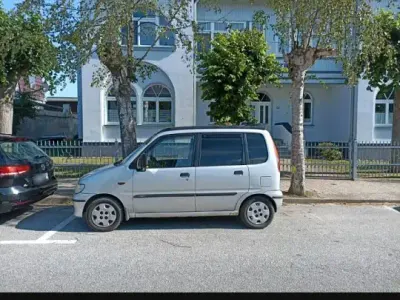 Gebraucht Daihatsu Move 56 PS (41 kW) 2001 Grau Van / Kleinbus