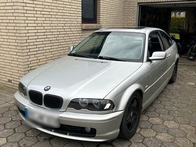 BMW 323