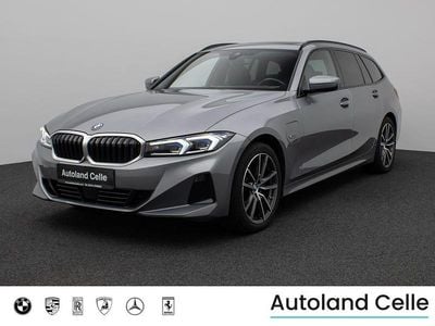 Gebraucht BMW 330e Sport Line 292 PS (214 kW) 2022 Skyscarper grau metalliccschwarz Limousine