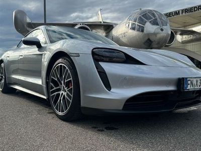 Porsche Taycan 4S
