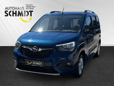 Używany Opel Combo 131 KM (96 kW) 2022 Niebieski Minivan