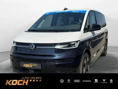 Gebraucht VW Multivan 150 PS (110 kW) 2026 Candyweiß/ starlight blue met Van / Kleinbus
