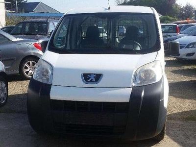 Usata Peugeot Bipper Basis 75 CV (55 kW) 2014 Bianco Monovolume