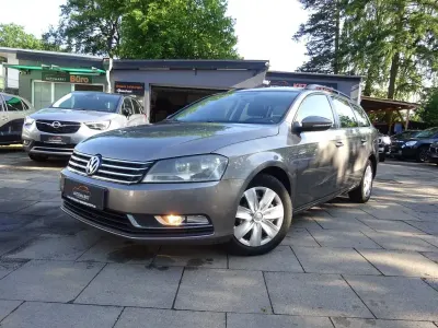 Gebraucht VW Passat Trendline 105 PS (77 kW) 2011 Kaschmirbraun metallic Kombi