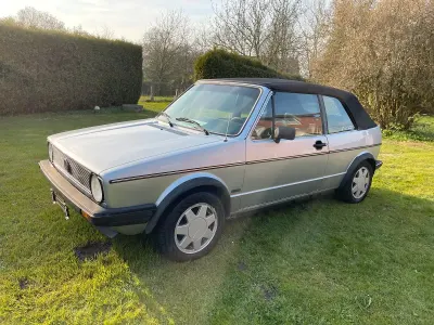Gebraucht VW Golf Cabriolet 75 PS (55 kW) 1987 Silber Cabrio