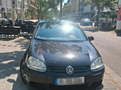 Gebraucht VW Golf V 102 PS (75 kW) 2004 Schwarz Kleinwagen