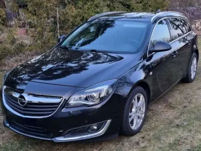 Używany Opel Insignia 136 KM (100 kW) 2016 Czarny Kombi
