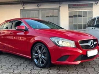 Gebraucht Mercedes C180 Avantgarde 156 PS (114 kW) 2020 Rot Kombi