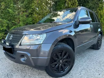 Gebraucht Suzuki Grand Vitara Comfort 129 PS (94 kW) 2012 Grau SUV