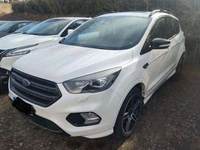 Gebraucht Ford Kuga ST-Line 179 PS (131 kW) 2019 Weiß SUV