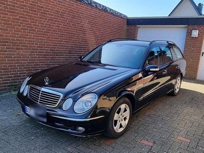 Mercedes E320